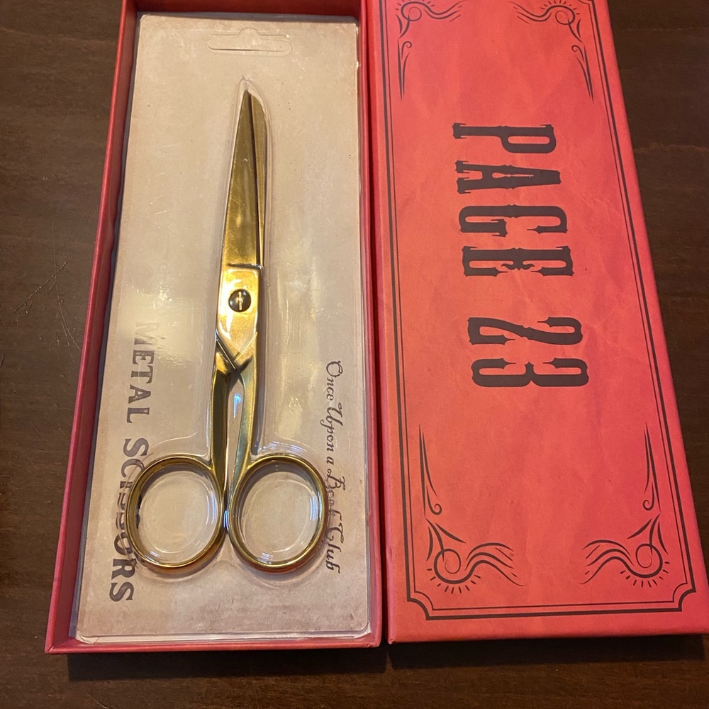 Néw Gold Tone 6.5” Scissors from Once Upon A Book Club With Box